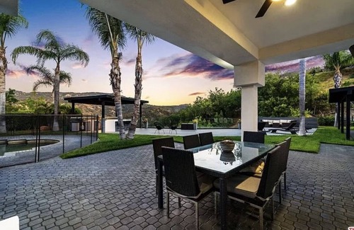 Los Angeles House | Amazing villa with stunning views!