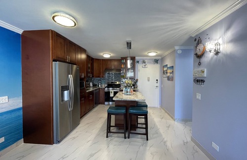 Waikiki Condo | Amazing waikiki Beach condo 2Bed2Bath+free Parking