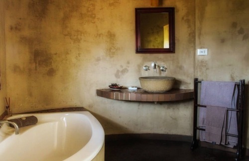 St. Lucia House | AmaZulu Lodge