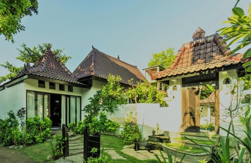 Gili Trawangan Villa | Ambary House Gili Trawangan- 2 BR Private Villa, Pool