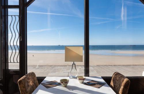 Courtoisville-Sillon-Moka Hotel | Ambassadeurs Logis Hotel