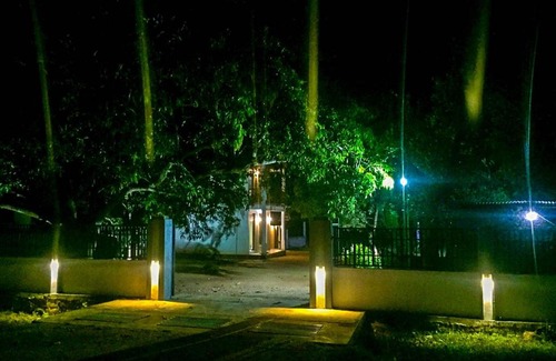 Nuwaragam Palatha East House | Ambawatta Homestay