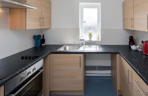 Cliftonville Apartment | Amber - 1 bedroom apartment that sleeps 4 guests