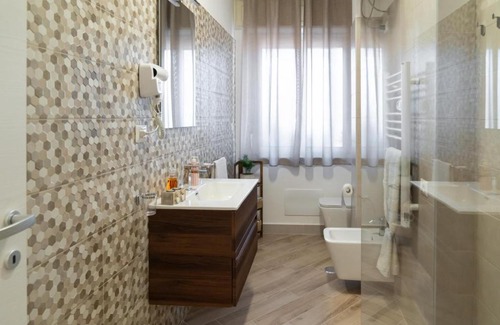 Caserta Apartment | Amber House