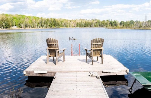 Roscoe House | Amber Lake Studio - Stylish Lakefront
