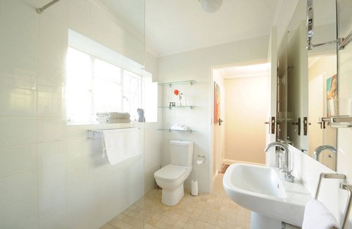 Paarl Apartment | Amberg country estate - Pool side apartment