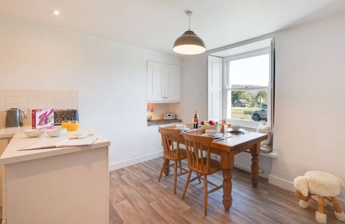 Bainbridge House | Amblers at Two Riverdale