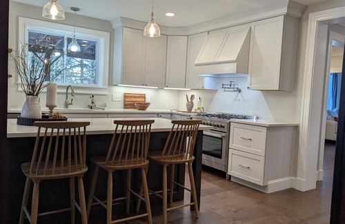 Boothbay Harbor House | Ambleside- beautiful in Boothbay Harbor Maine! Perfect for Pumpkinfest!