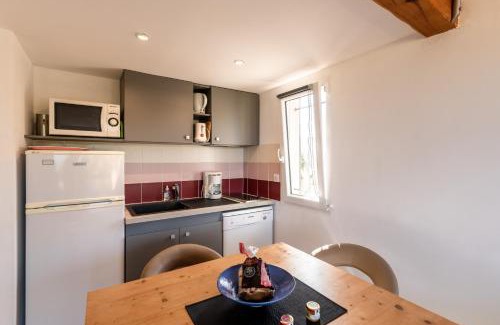 Marine de Saint Ambroggio Apartment | Ambroggio - Grand studio avec mezzanine - Vue Mer