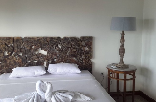 Purwakerti House | Amed Beach Villa