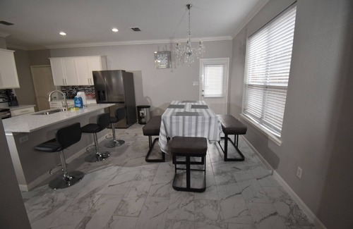 Grand Prairie House | Amegee Luxury Townhouse