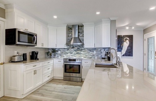 Fernandina Beach Condo | Amelia Retreat C 3 - Hosted by Moore AI Rentals