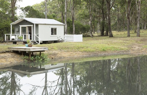 Lovedale House | Amelia-Rose - Charming Country Home