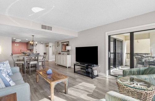 Amelia City Condo | Amelia Surf & Racquet Club Condo | 4th Floor Ocean Front | Pools | Tennis Courts | Sleeps 4