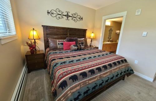 Winter Park Apartment | Amenities Deck Level, Walk to Gondola WP Resort
