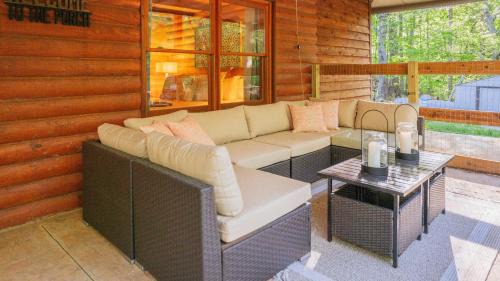 Gainesville House | Amenity Packed A-frame Cabin With Two Bedrooms And Loft