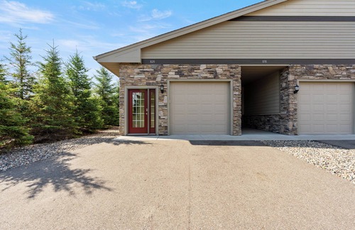 Crosslake Condo | Amenity packed Condo #820 Shores of Cross Lake