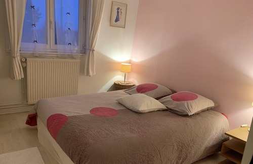 Lesigny House | AMERICAN house at 20 minutes Disneyland with swimming pool