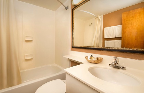 Bethesda Hotel | American Inn Of Bethesda