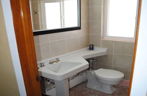 Elko Hotel | American inn