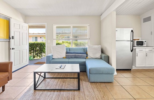 West Beach Apartment | American Riviera Oasis Close to Beach and Downtown