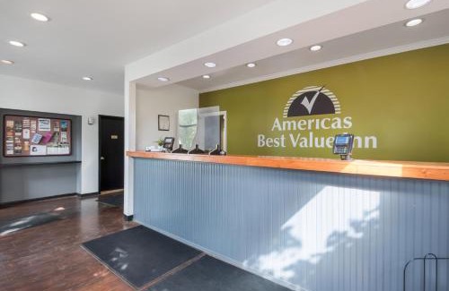 Painted Post Hotel | Americas Best Value Inn-Painted Post