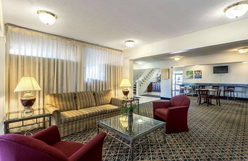 Edgewood Hotel | Americas Best Value Inn Edgewood
