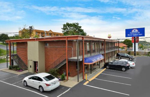 Talbot's Corner Hotel | Americas Best Value Inn Near Downtown Nashville