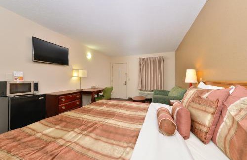 Talbot's Corner Hotel | Americas Best Value Inn Near Downtown Nashville