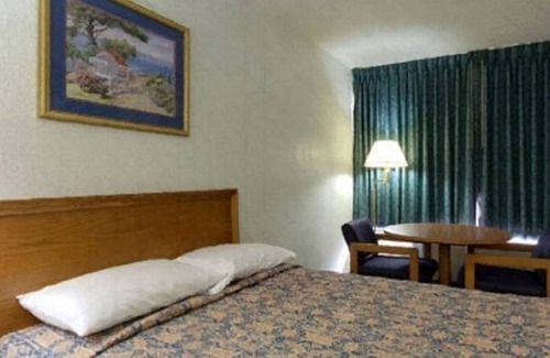 Wilson Apartment | Americas Best Value Inn Wilson - UNIT 6 (ONE BED) GROUND FLOOR