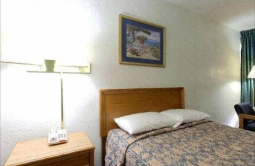 Wilson Apartment | Americas Best Value Inn Wilson - UNIT 6 (ONE BED) GROUND FLOOR