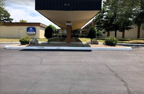 Wilson Apartment | Americas Best Value Inn Wilson UNIT 12 2 BEDS GROUND FLOOR