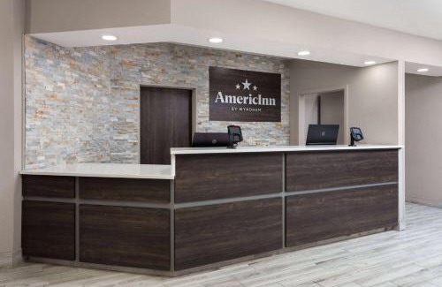 Eagle River Hotel | AmericInn by Wyndham Eagle River Downtown
