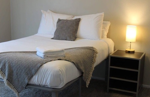 Ames Apartment | Ames Getaway 4BR Close to All with Pool