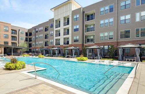 Addison Apartment | AMLI Addison