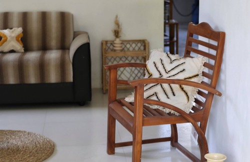 Mirissa Ski Chalet | Amlou Surf House - Villa