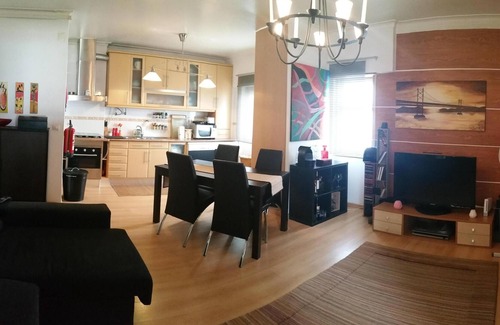 Seixal Apartment | Amora R'sH in Lisbon South Bay