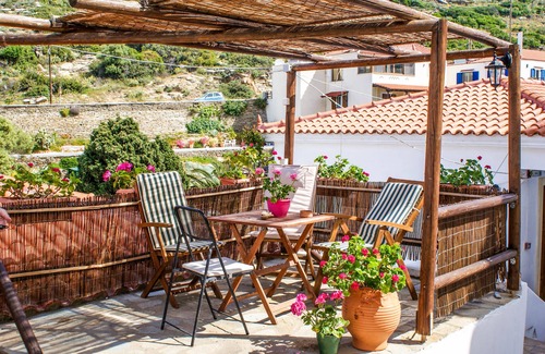 Mpatsi Hotel | Amorani Studios