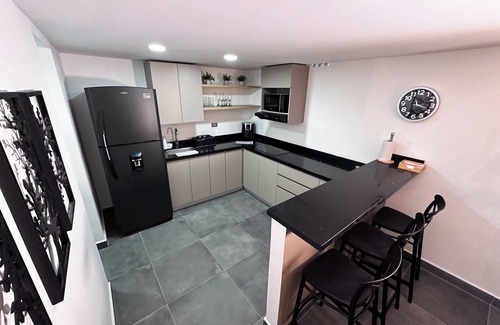 El Tesoro Apartment | Amplio apt en poblado by Hoost APT 701