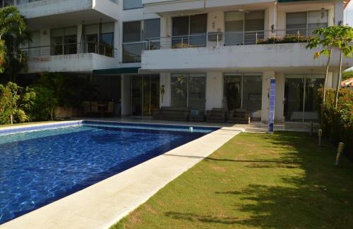 Zona Norte Apartment | Amplio y cómodo apto para 6 a Max 12 personas con piscina privada en Laguna Club