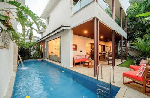 Mazal Waddo Villa | Amrao - A Lindsay Manor 4 BHK with Pool and Jacuzzi