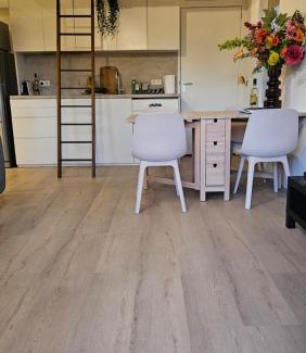 Krommenie Apartment | Amsterdam ZaanseSchans House