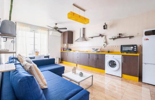 Playa Granada Apartment | Amura Motril. Apartamento con garaje