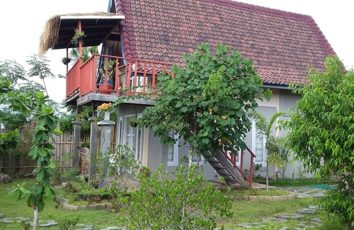 Kecamatan Lembar House | An Affordable Family Bungalow in Lembar
