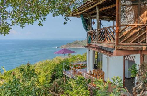 Islita Apartment | An apartment with an ocean view in Playa Islita