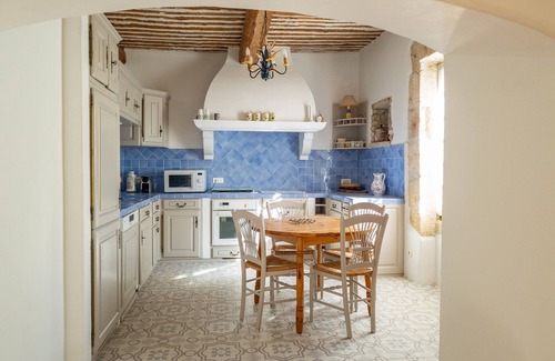 Robion House | An Authentic Provencal Village House With 3 Bedrooms and Private Pool
