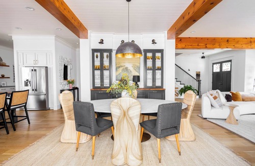 Downtown House | An elegant and artfully designed home within walking distance to historic downtown Bentonville.