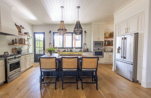 Downtown House | An elegant and artfully designed home within walking distance to historic downtown Bentonville.