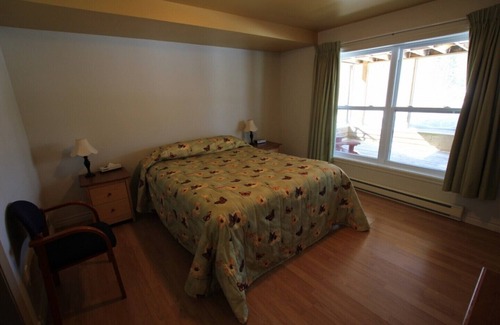 Les Pays-d'en-Haut Regional County Municipality House | An enchanting place in the heart of the Laurentians Villa # 2