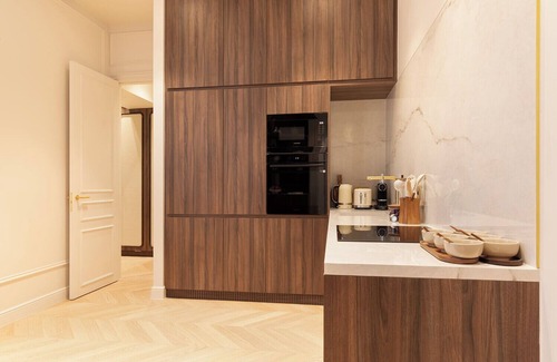 Les Halles Apartment | An Exceptional 3-BR/3BA with Services - Louvre